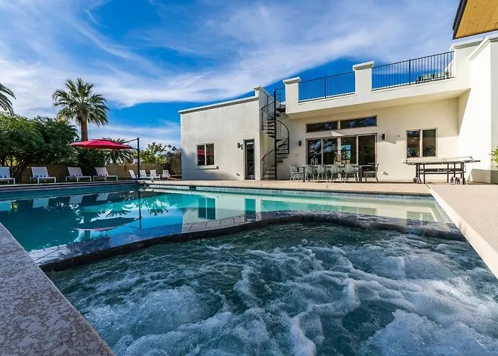 Paradise Phoenix